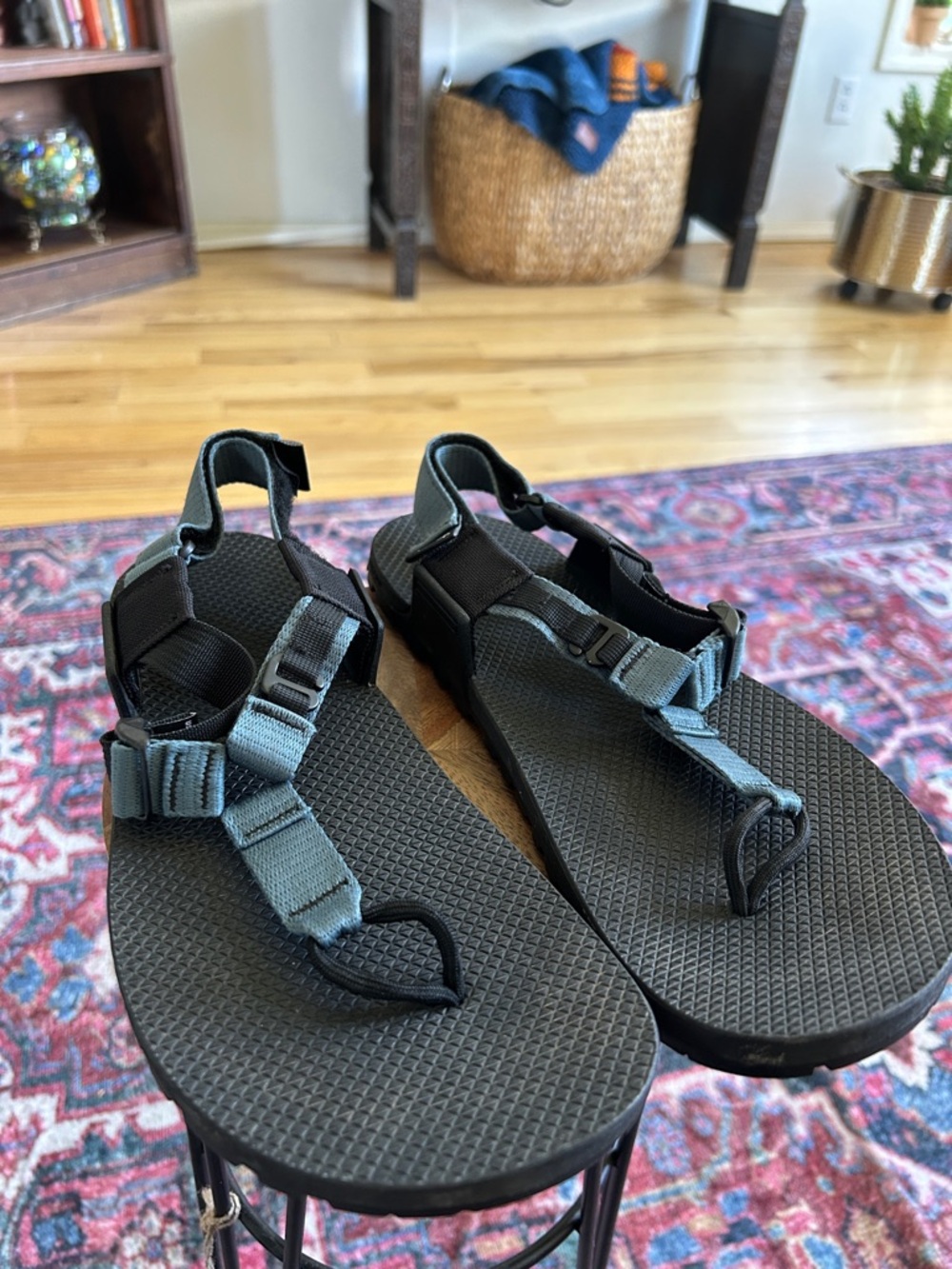 Bedrock sandals